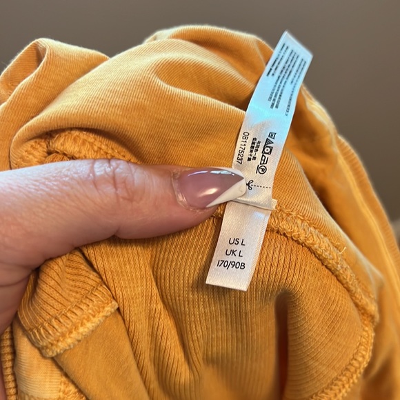 Never Worn Free People High-Rise 7/8 Length Good Karma Leggings - Picture 8 of 10